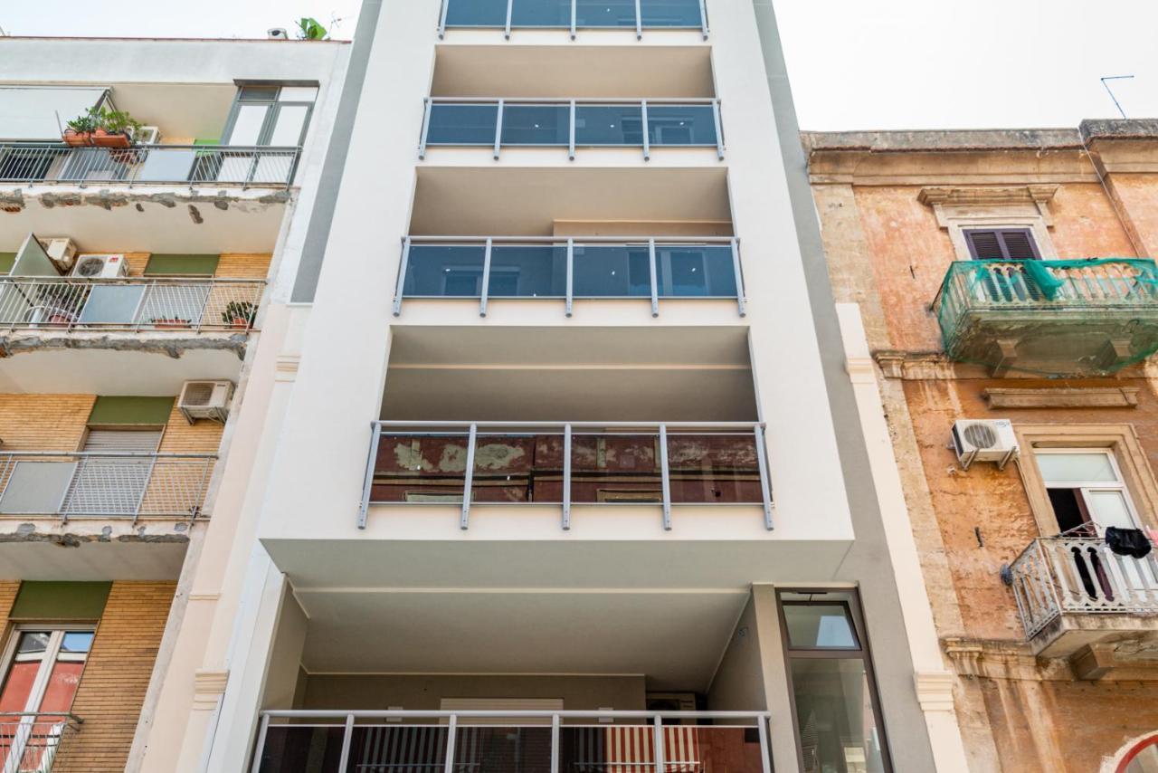 Central Station Apt With Parking باري المظهر الخارجي الصورة